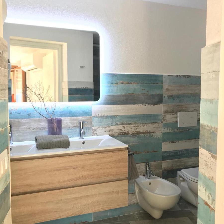 סאן תאודורו Villa Nel Villaggio Costa Caddu San Teodoro מראה חיצוני תמונה