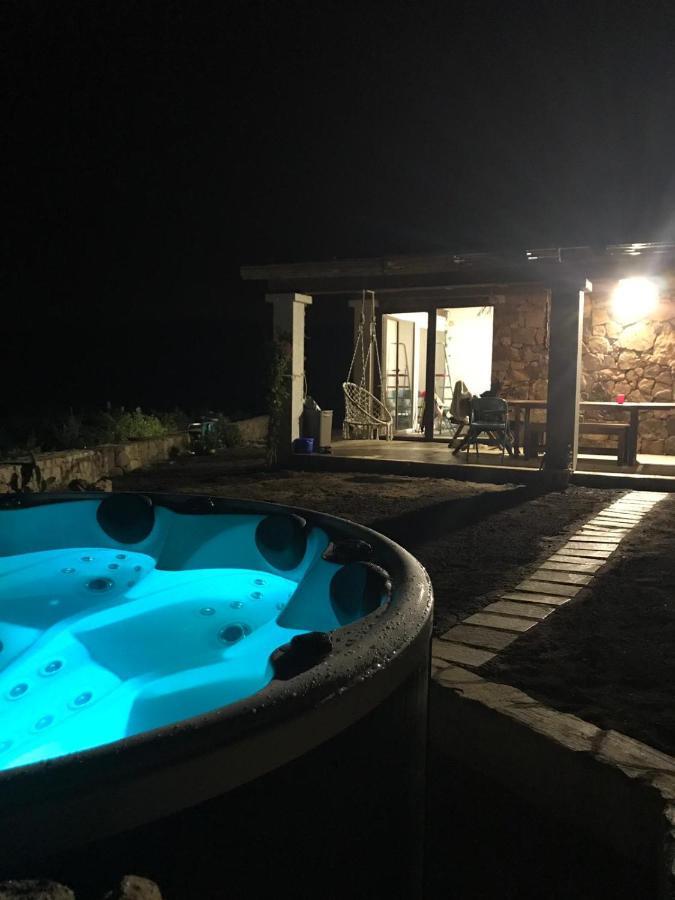 סאן תאודורו Villa Nel Villaggio Costa Caddu San Teodoro מראה חיצוני תמונה