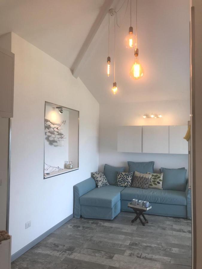 סאן תאודורו Villa Nel Villaggio Costa Caddu San Teodoro מראה חיצוני תמונה