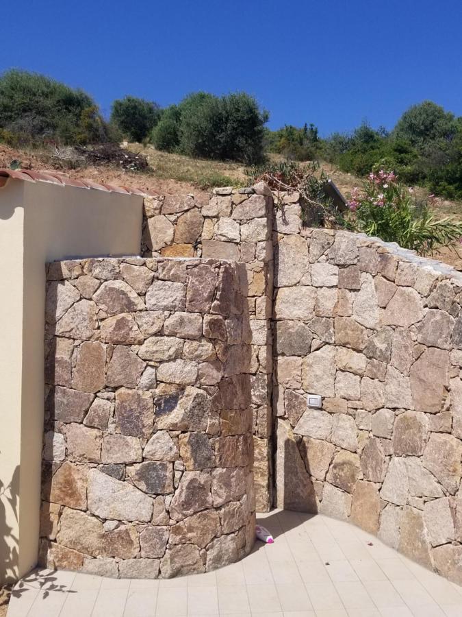 סאן תאודורו Villa Nel Villaggio Costa Caddu San Teodoro מראה חיצוני תמונה