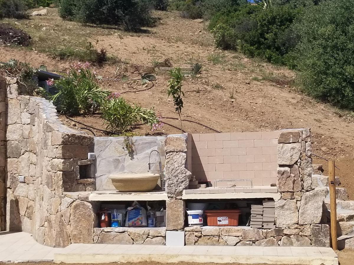 סאן תאודורו Villa Nel Villaggio Costa Caddu San Teodoro מראה חיצוני תמונה