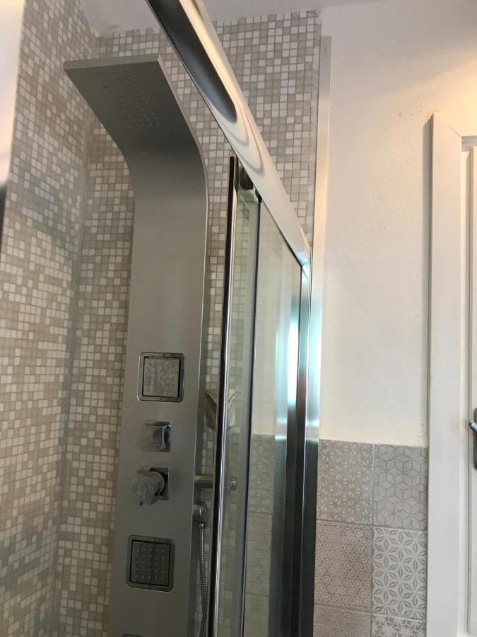 סאן תאודורו Villa Nel Villaggio Costa Caddu San Teodoro מראה חיצוני תמונה